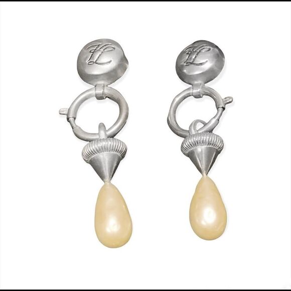 Vintage Karl Lagerfeld silver logo long dangle pearl clip earrings 1980’s runway - Picture 8 of 16